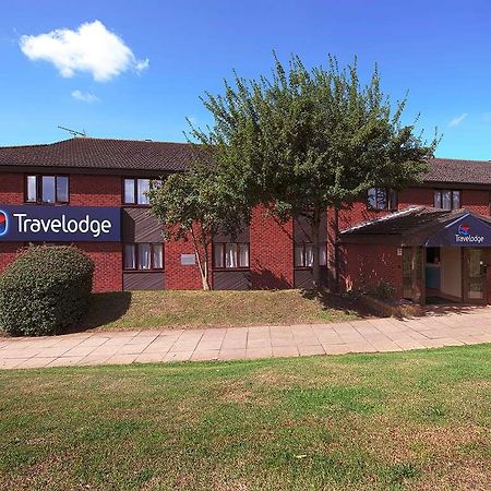 Travelodge Northampton Upton Way ภายนอก รูปภาพ