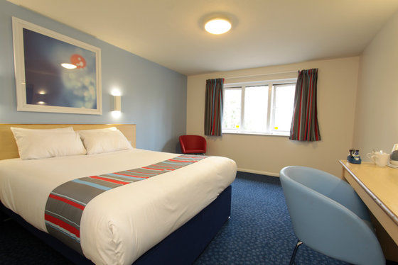 Travelodge Northampton Upton Way ห้อง รูปภาพ