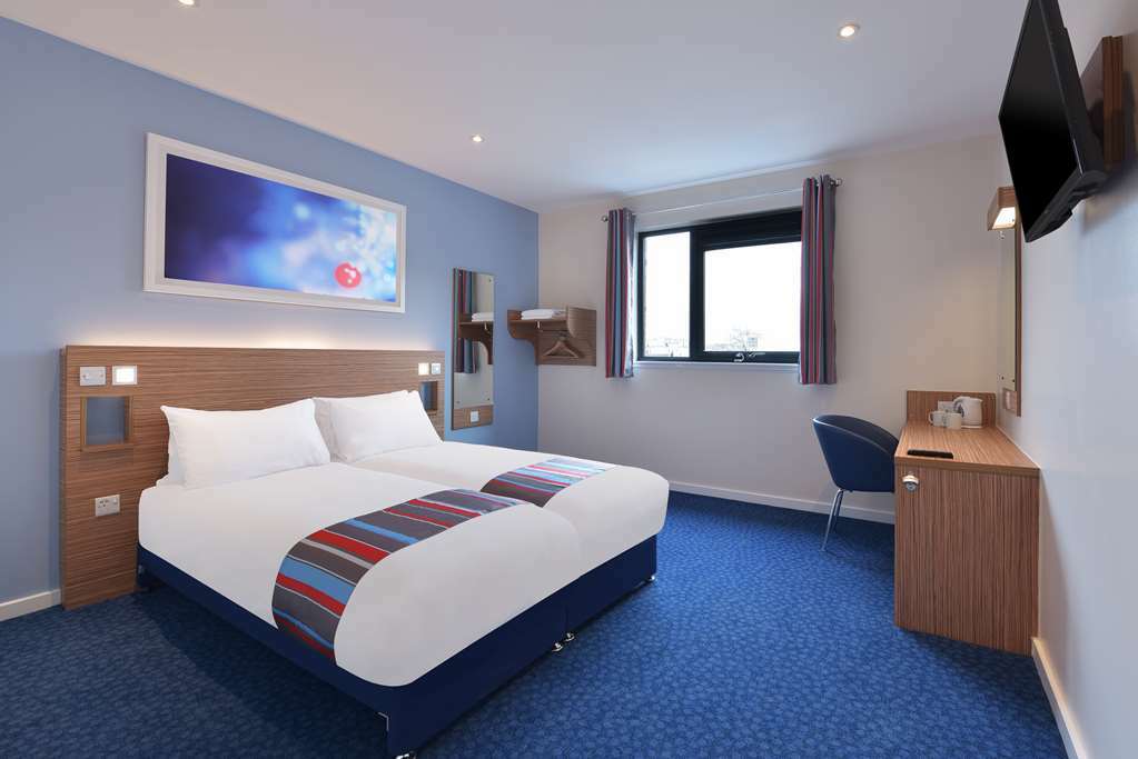 Travelodge Northampton Upton Way ห้อง รูปภาพ